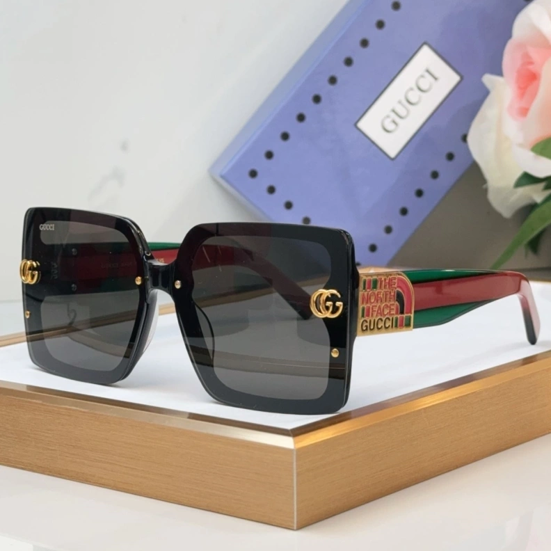 Gxccx Sunglasses WellDesigned 252146