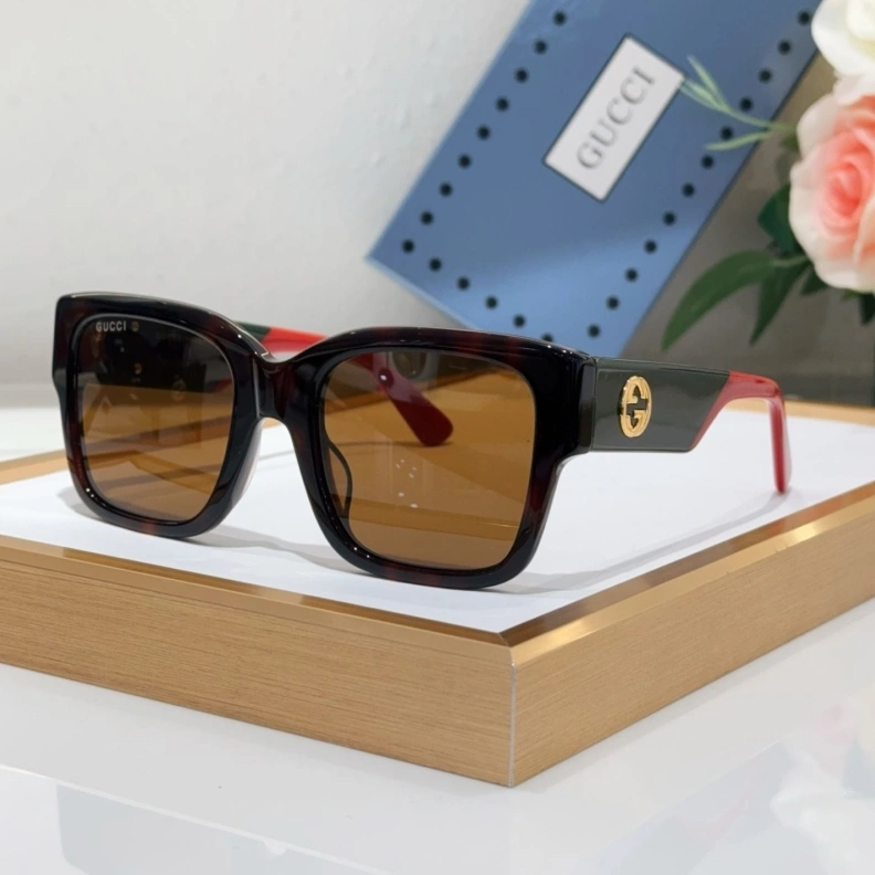 Gxccx Sunglasses Popular 252130