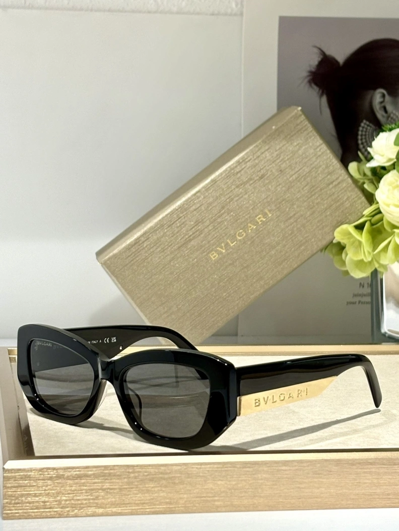 Elegant Othxr Sunglasses 254111