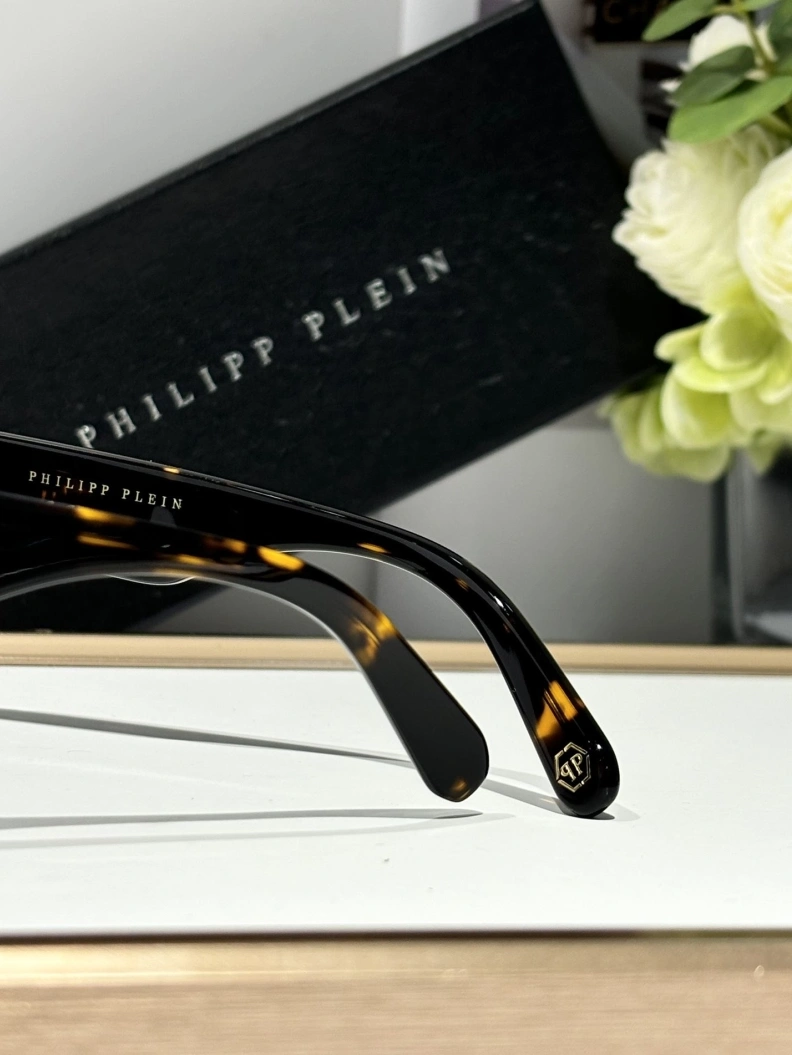 Trendy Othxr Sunglasses 254125