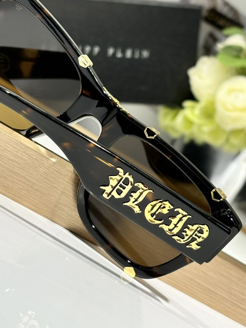 Trendy Othxr Sunglasses 254125