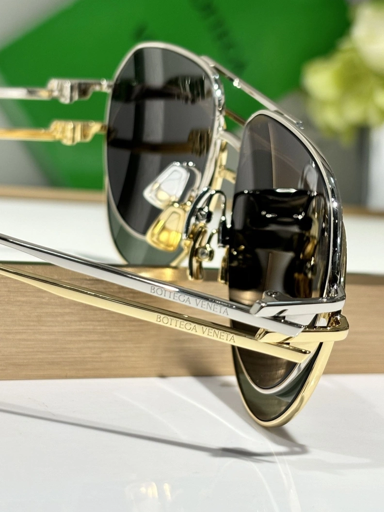 Bold Bxttxga Vxnxta Sunglasses 250072