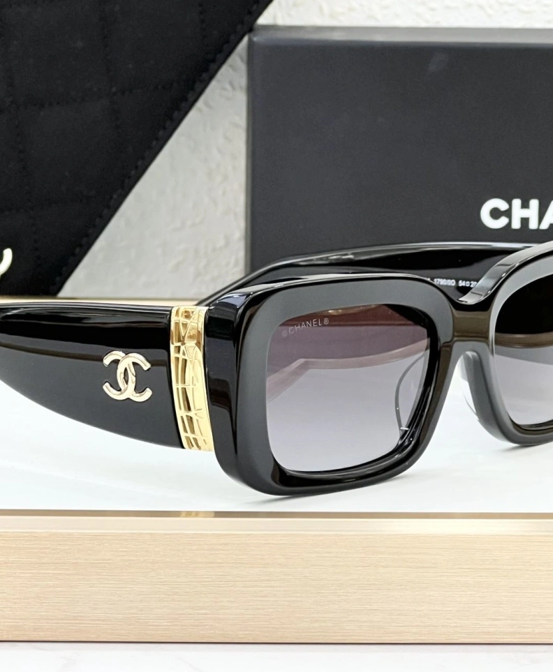 Comfortable Chxnxl Sunglasses 250929