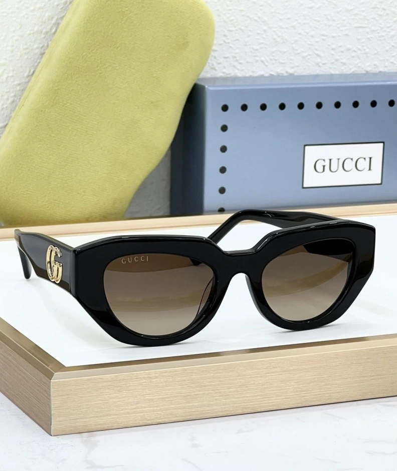 Efficient Gxccx Sunglasses 252123