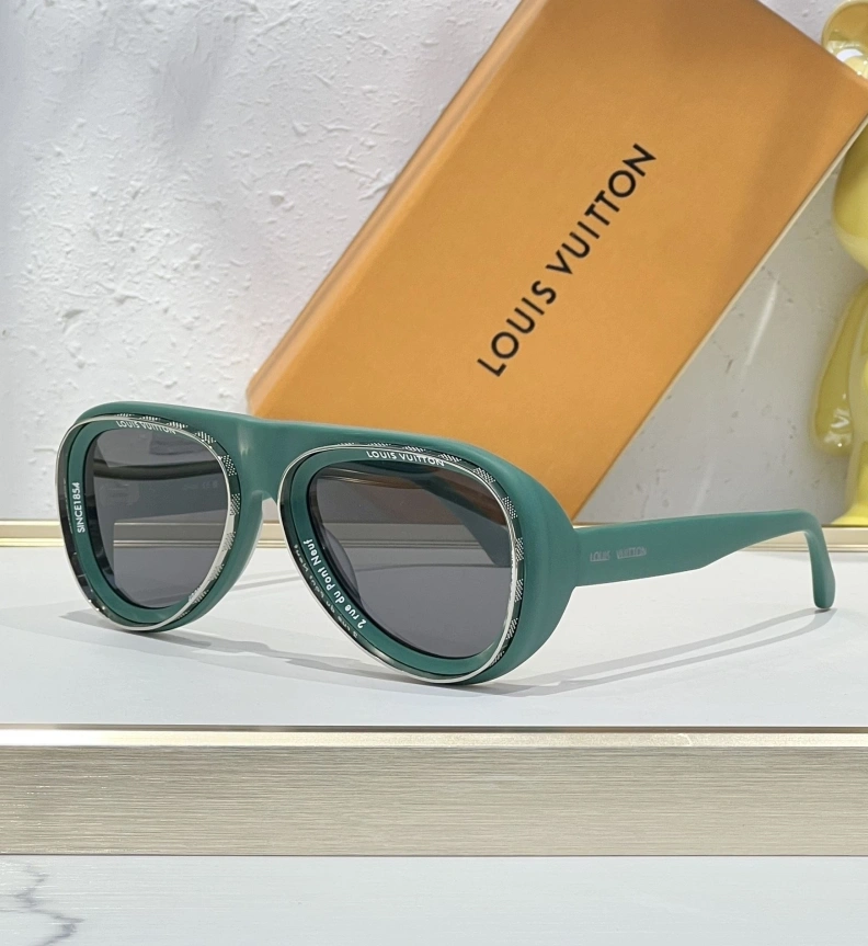 Othxr Sunglasses Trendy 254089