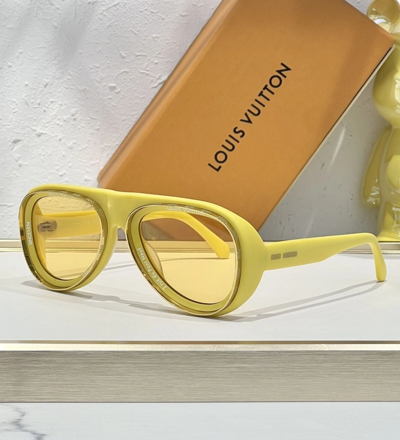 Othxr Sunglasses Trendy 254089
