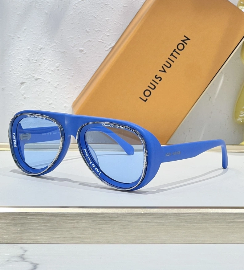 Othxr Sunglasses Trendy 254089