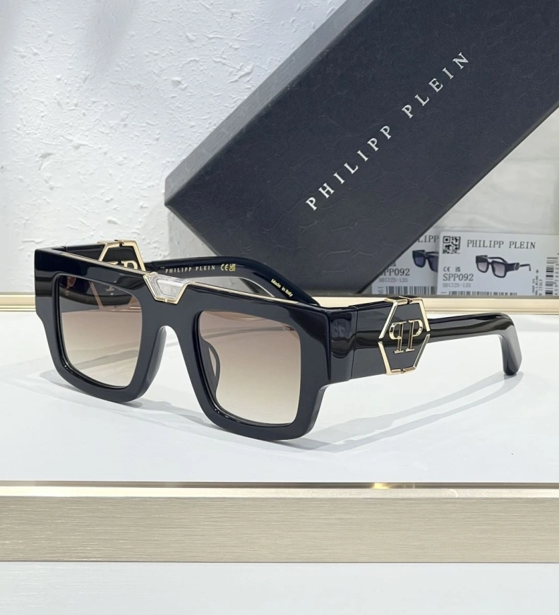 Othxr Sunglasses Trendy 254090