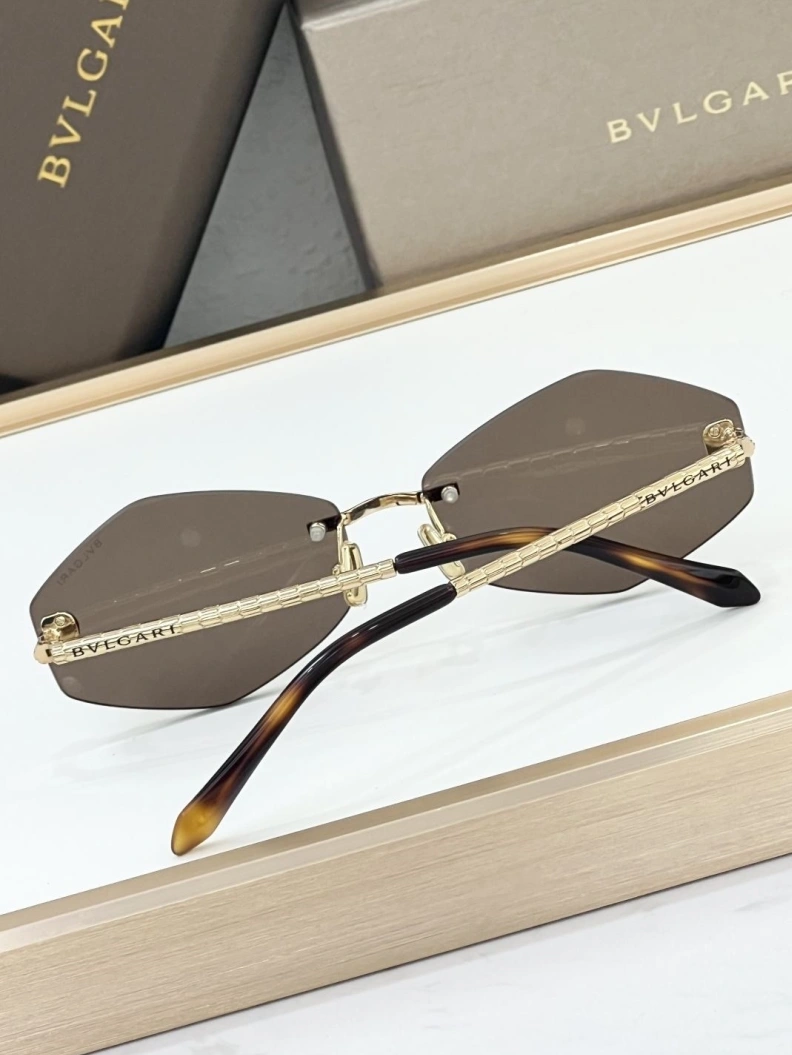 Othxr Sunglasses Elegant 254081