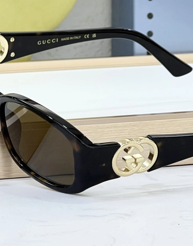 Comfortable Gxccx Sunglasses 252090