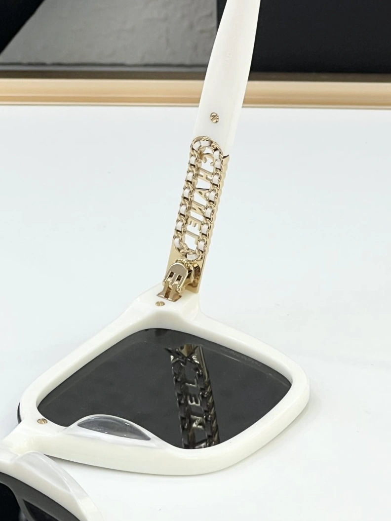 Durable Chxnxl Sunglasses 250934