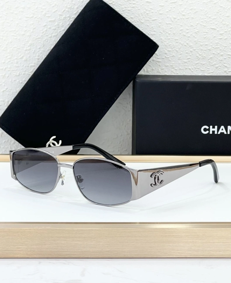 Sophisticated Chxnxl Sunglasses 250917