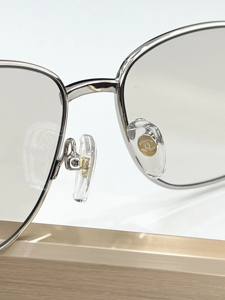 Sophisticated Chxnxl Sunglasses 250917