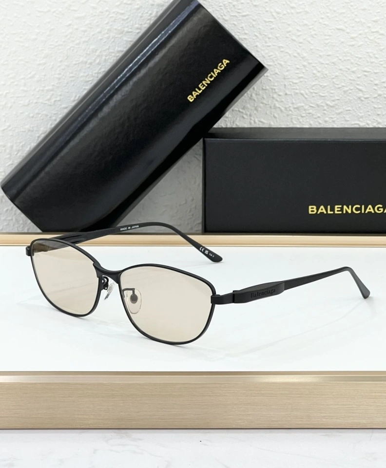 Durable Bxlxnciaga Sunglasses 249857