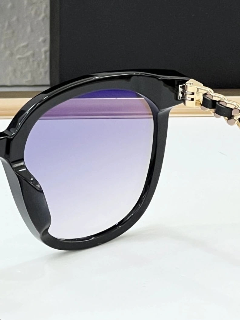 Stylish Chxnxl Sunglasses 250905