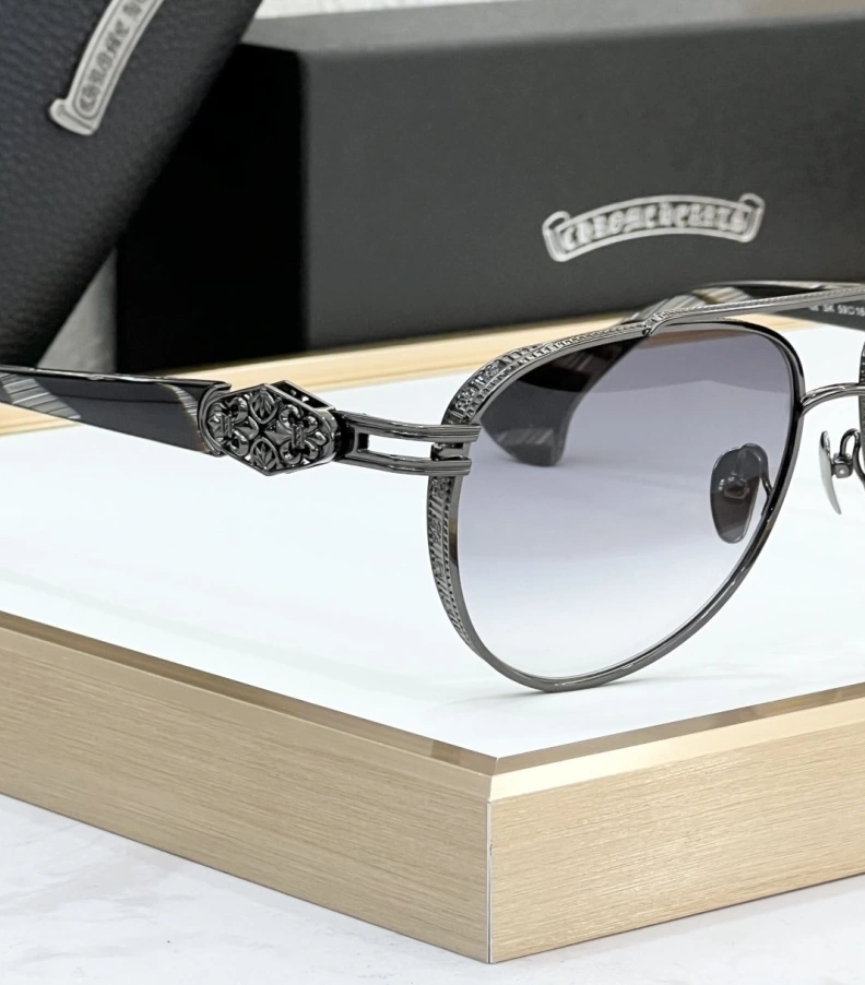 SmartChoice Chrxmx Hxxrts Sunglasses 251264