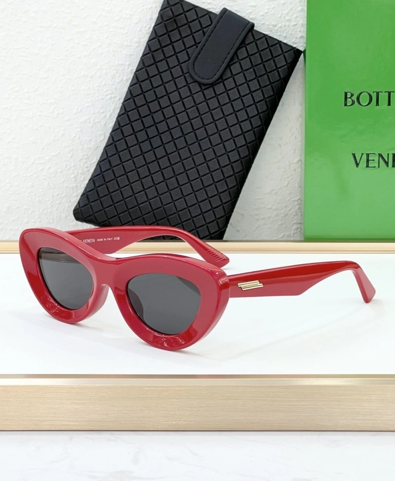 Unique Bxttxga Vxnxta Sunglasses 250076