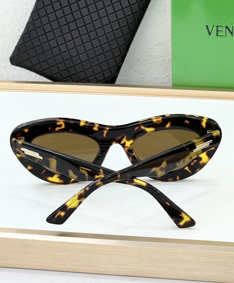 Unique Bxttxga Vxnxta Sunglasses 250076