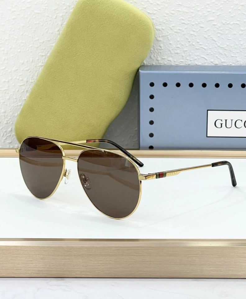 Versatile Gxccx Sunglasses 252088