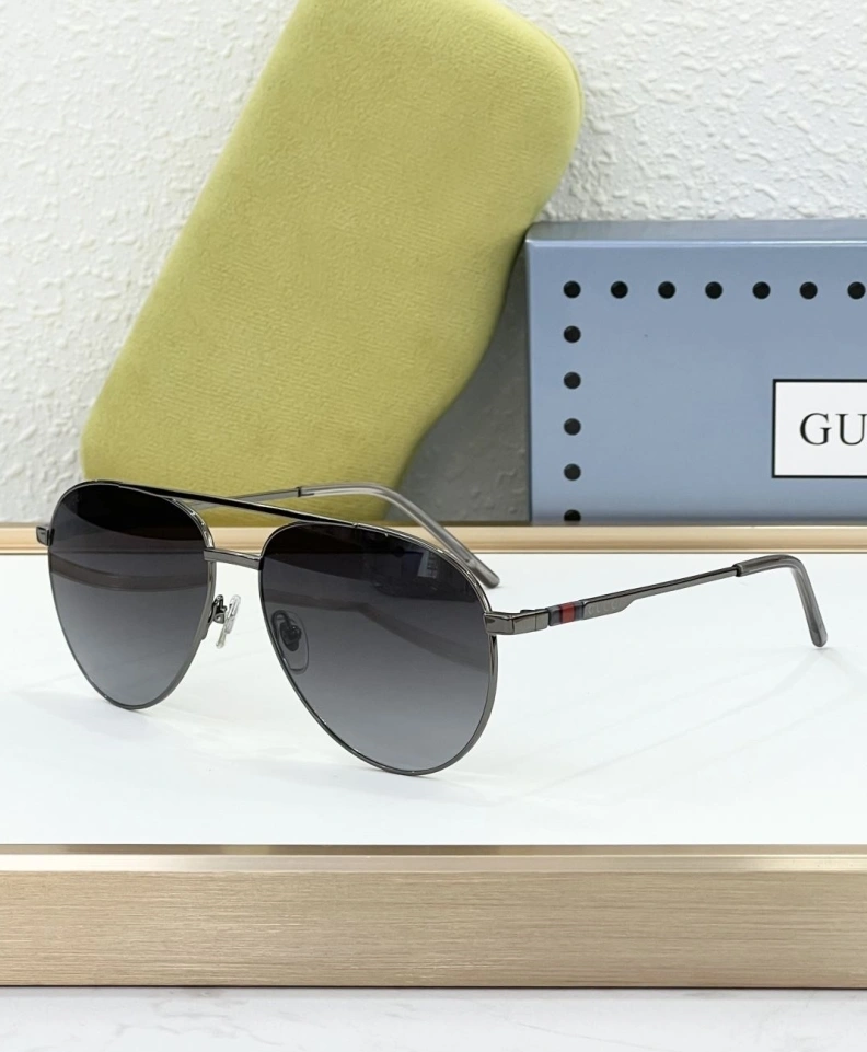Versatile Gxccx Sunglasses 252088