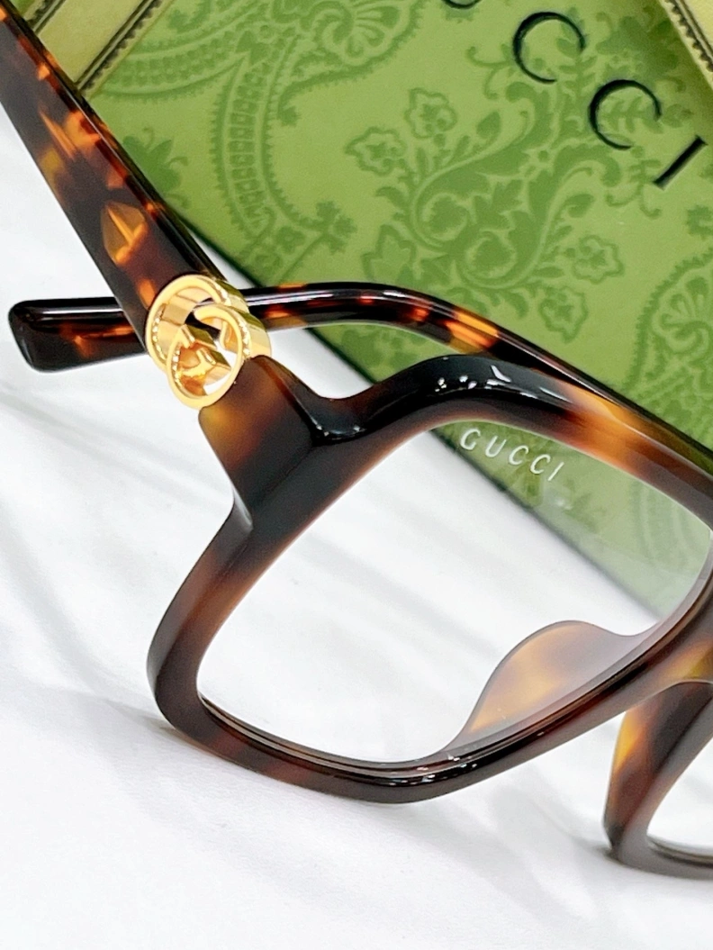 Reliable Gxccx Sunglasses 252113