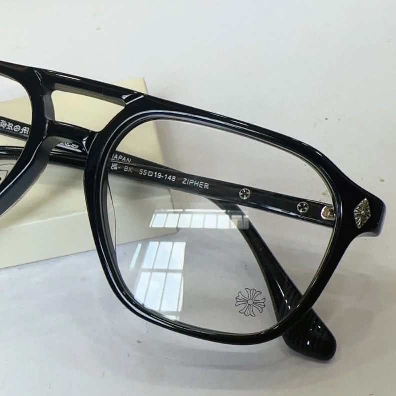Bold Chrxmx Hxxrts Sunglasses 251250