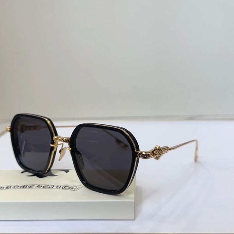 Sleek Chrxmx Hxxrts Sunglasses 251243