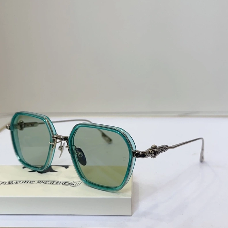 Sleek Chrxmx Hxxrts Sunglasses 251243