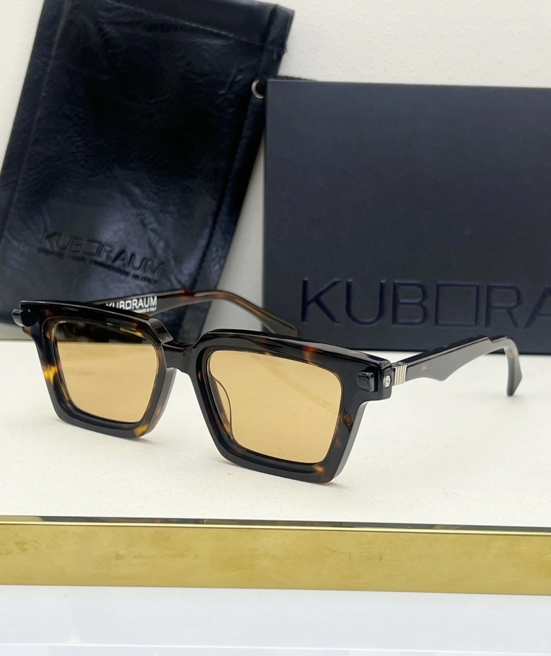 Othxr Sunglasses Sophisticated 254022