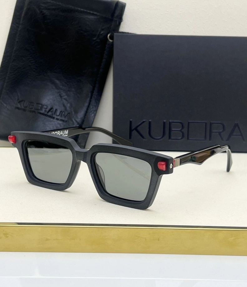 Othxr Sunglasses Sophisticated 254022