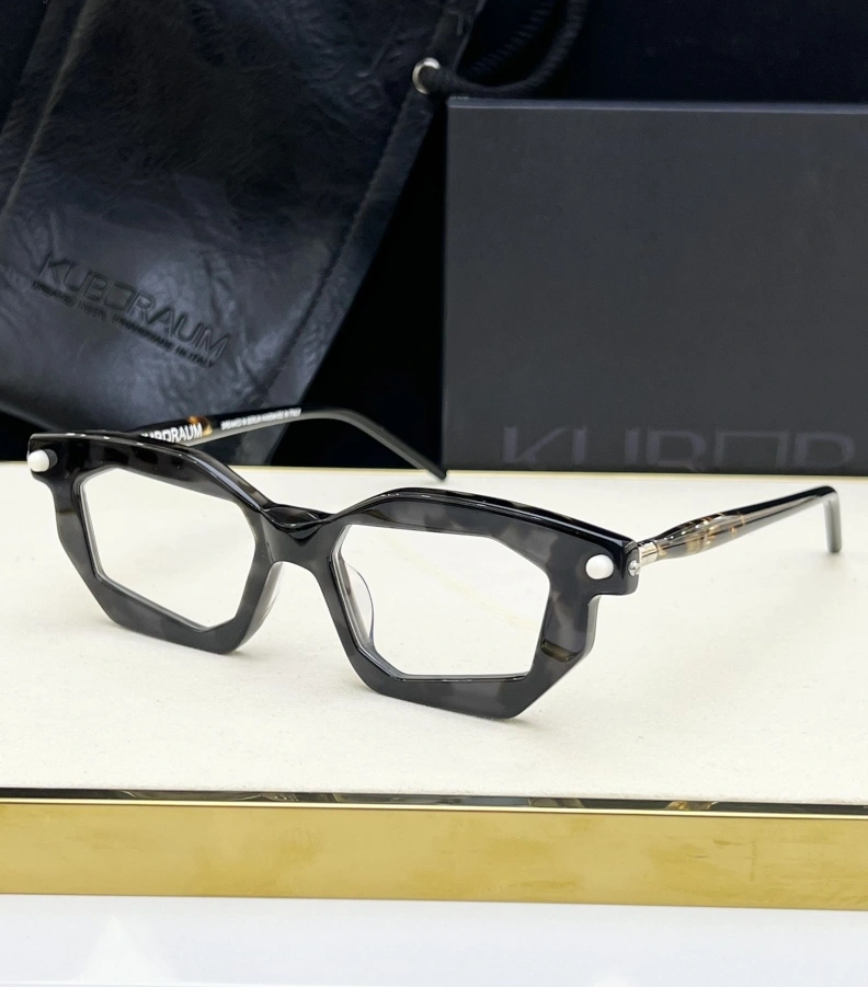 Sophisticated Othxr Sunglasses 254010