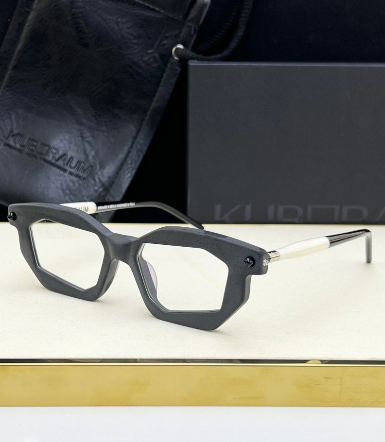 Sophisticated Othxr Sunglasses 254010