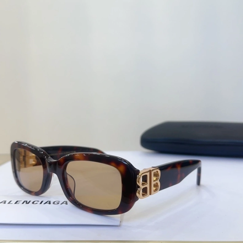 Bxlxnciaga Sunglasses Resilient 249849