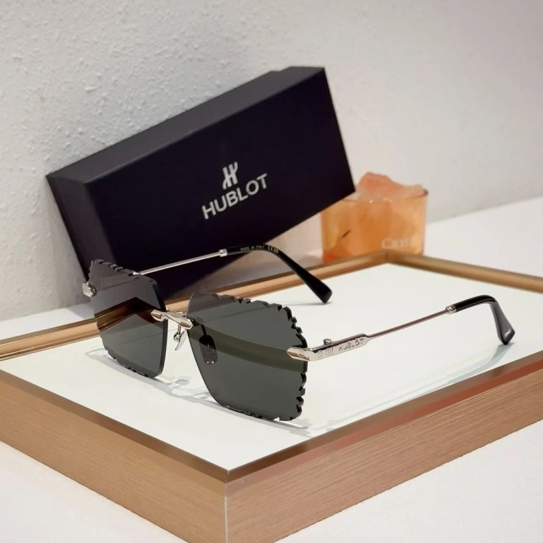 WellDesigned Othxr Sunglasses 254012