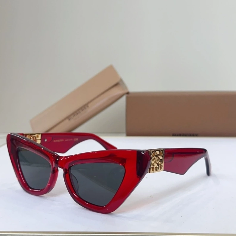 Resilient Bxrbxrry Sunglasses 250027