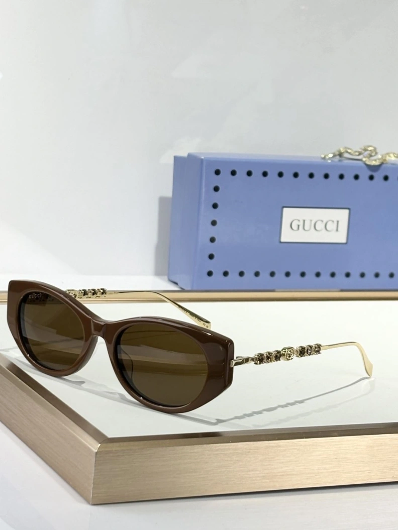 Gxccx Sunglasses Sleek 252105