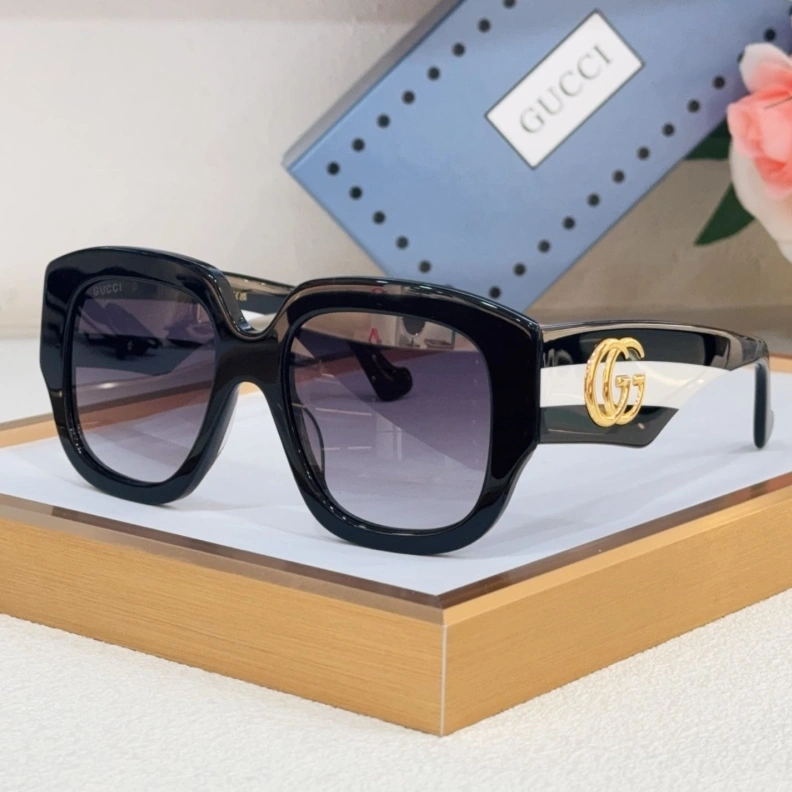 Resilient Gxccx Sunglasses 252103