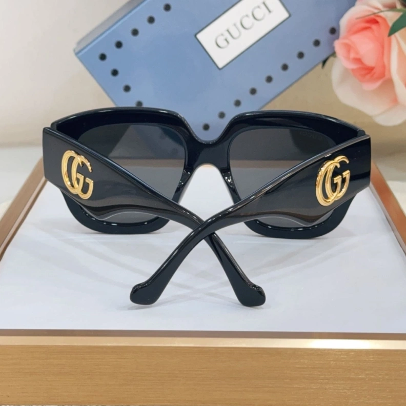 Resilient Gxccx Sunglasses 252103