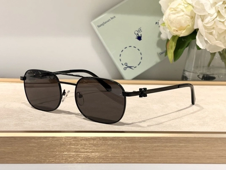 EyeCatching Ofx Whxtx Sunglasses 253717