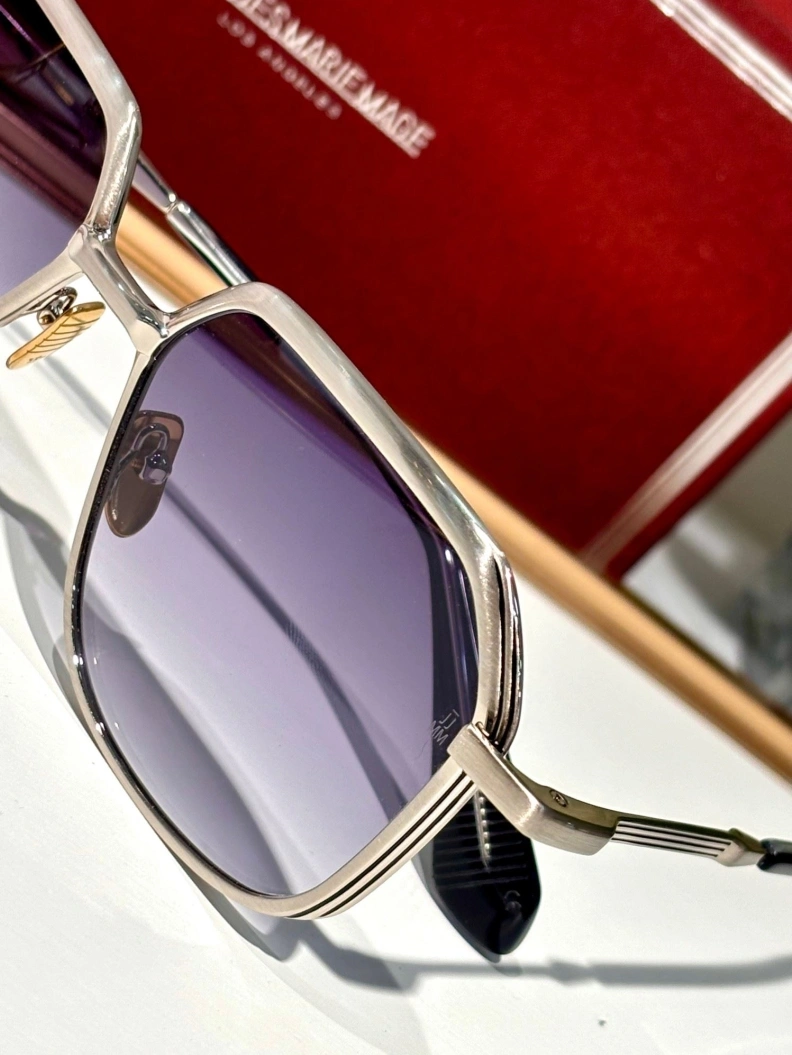 Othxr Sunglasses EyeCatching 253978