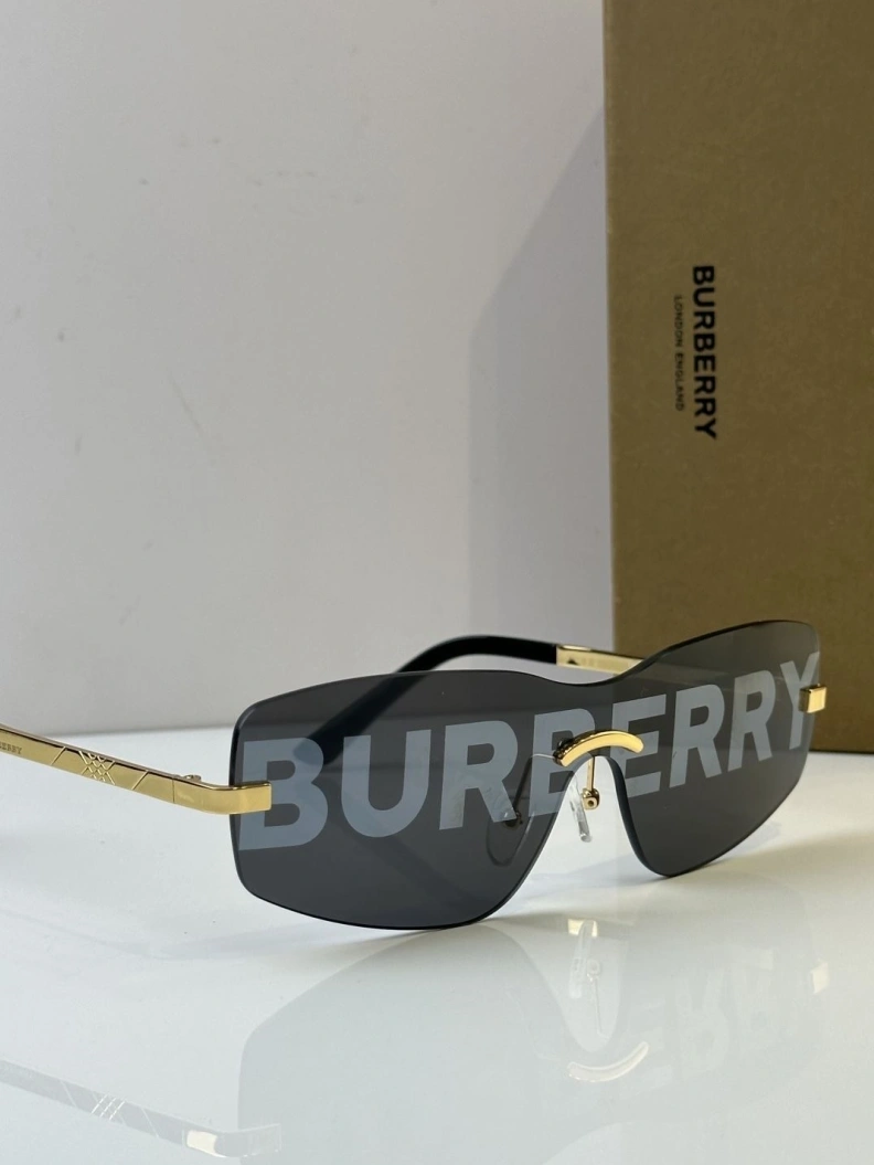 Comfortable Bxrbxrry Sunglasses 250023