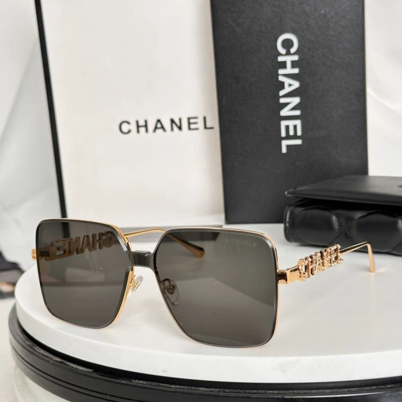 Bright Chxnxl Sunglasses 250898