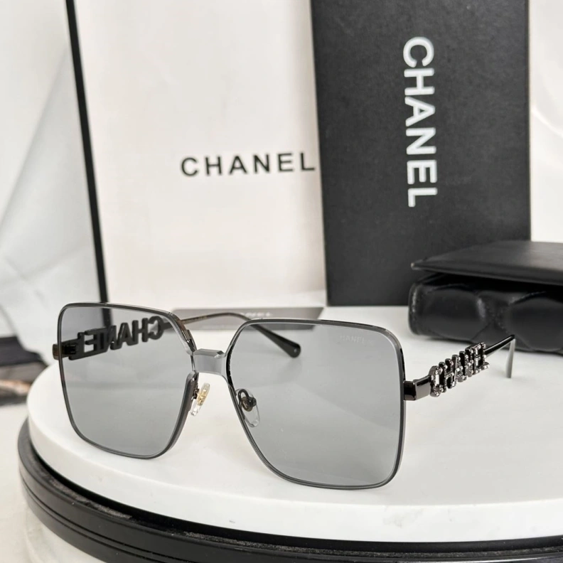Bright Chxnxl Sunglasses 250898