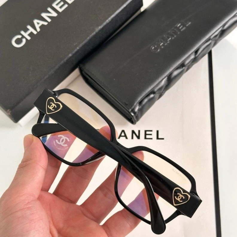 Versatile Chxnxl Sunglasses 250895