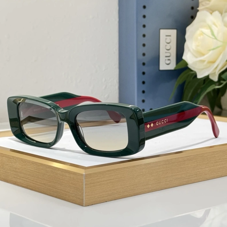 Resilient Gxccx Sunglasses 252096