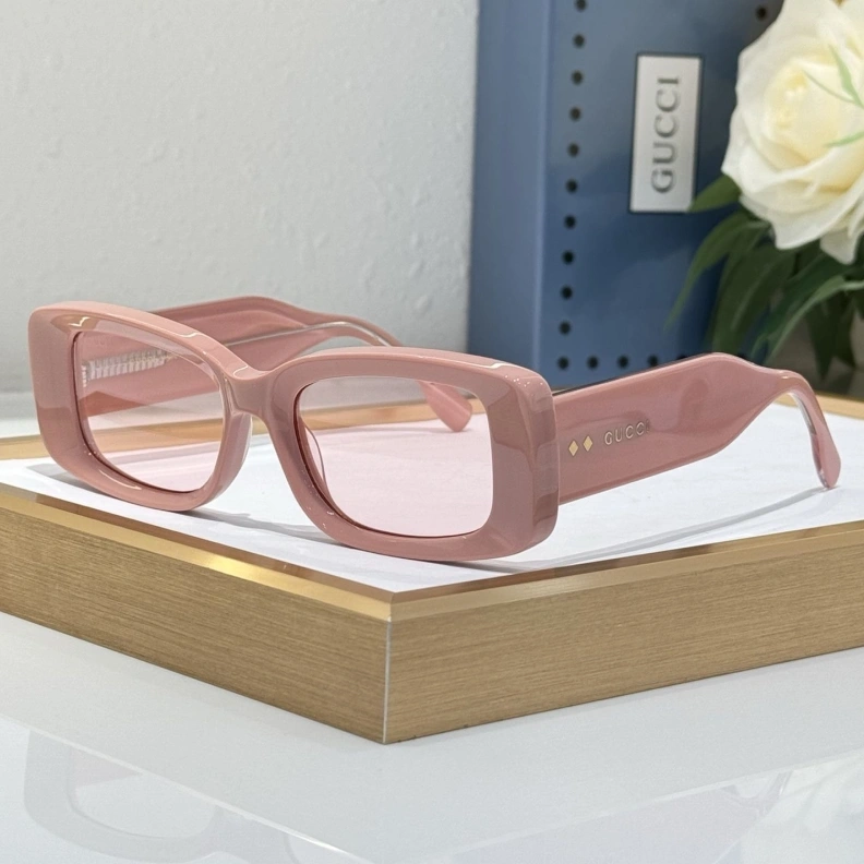 Resilient Gxccx Sunglasses 252096