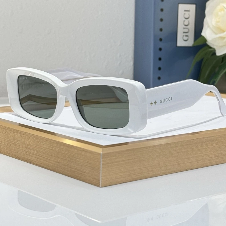 Resilient Gxccx Sunglasses 252096