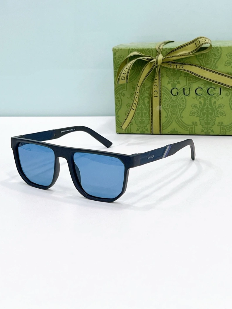 Gxccx Sunglasses Sleek 252085