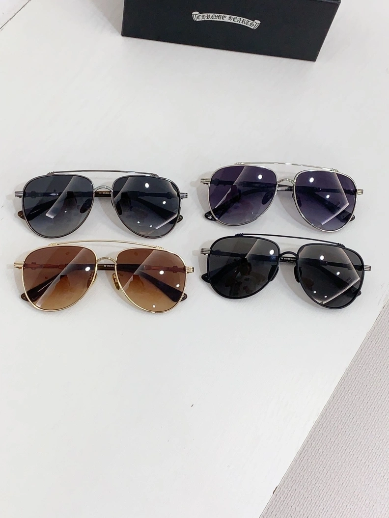Chrxmx Hxxrts Sunglasses Compact 251240