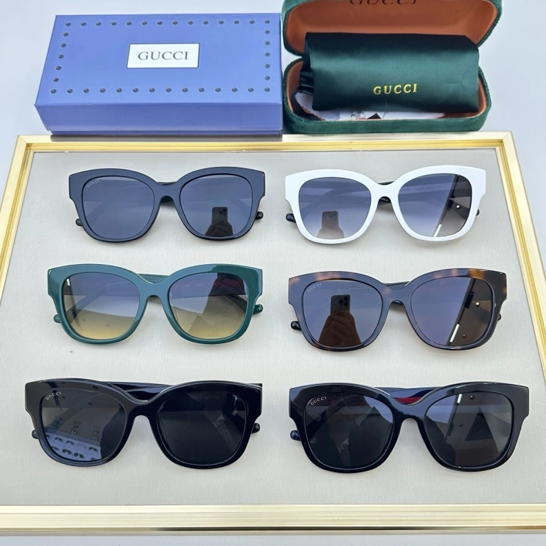 Gxccx Sunglasses Resilient 252081